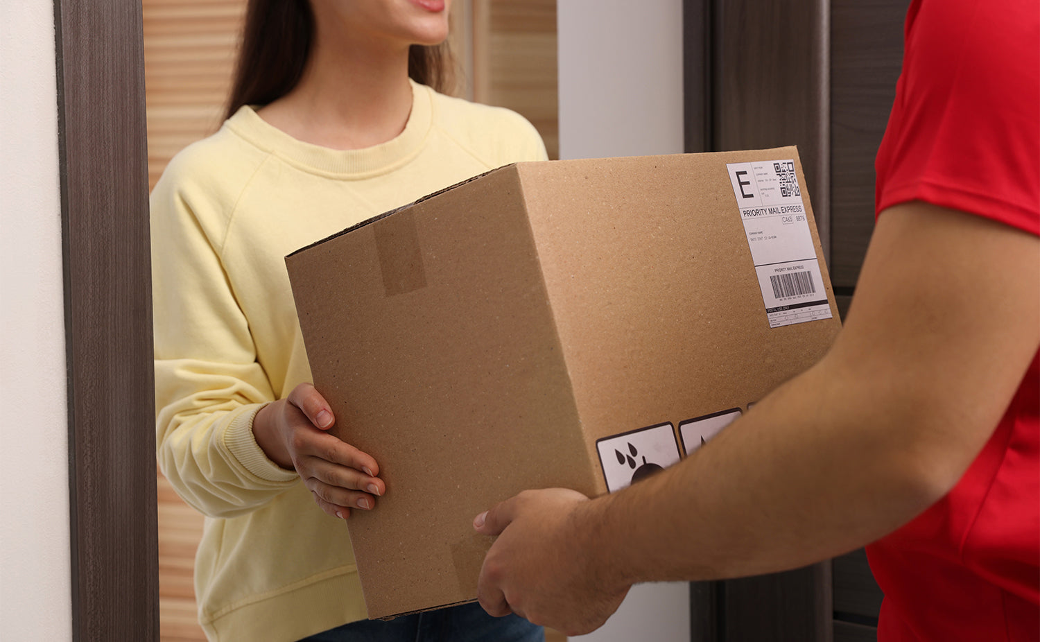 <i>15 Days</i> Easy Returns